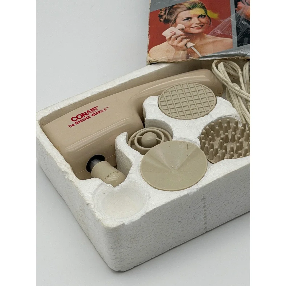 Vintage Conair The Massage Works II Handheld Electric Massager Model HM11 6 Head